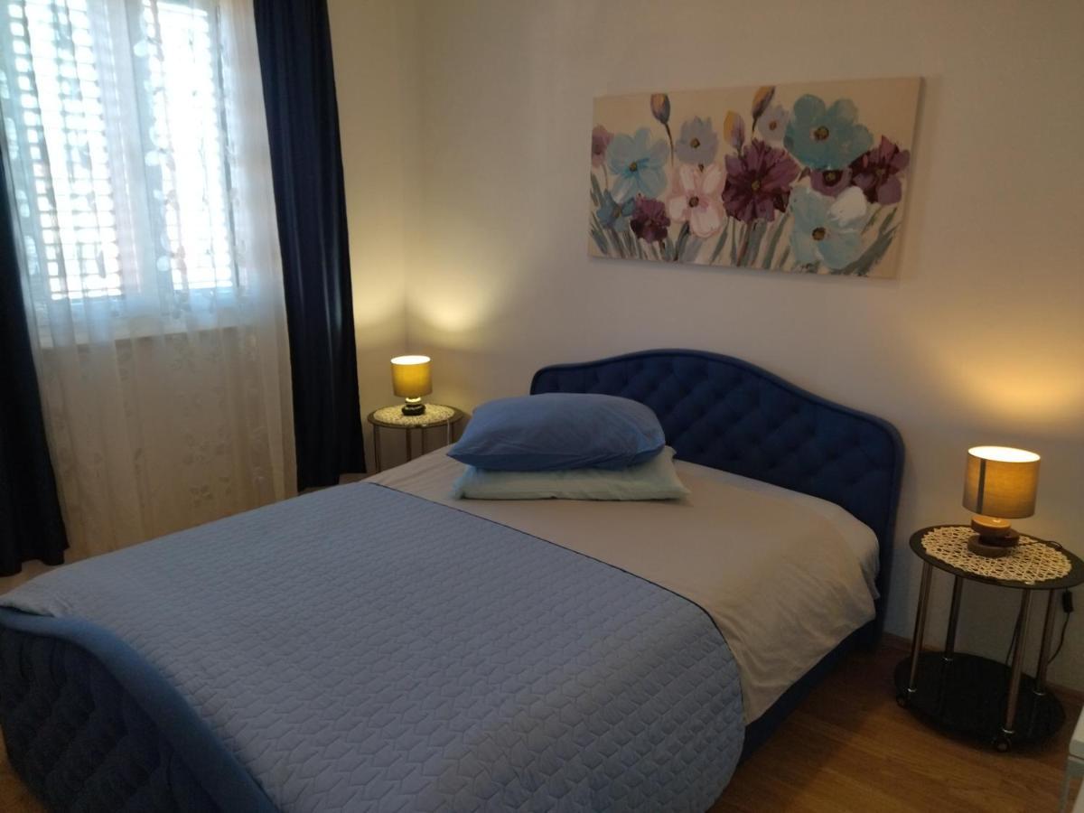 Apartments Maja I Mate Sućuraj Buitenkant foto